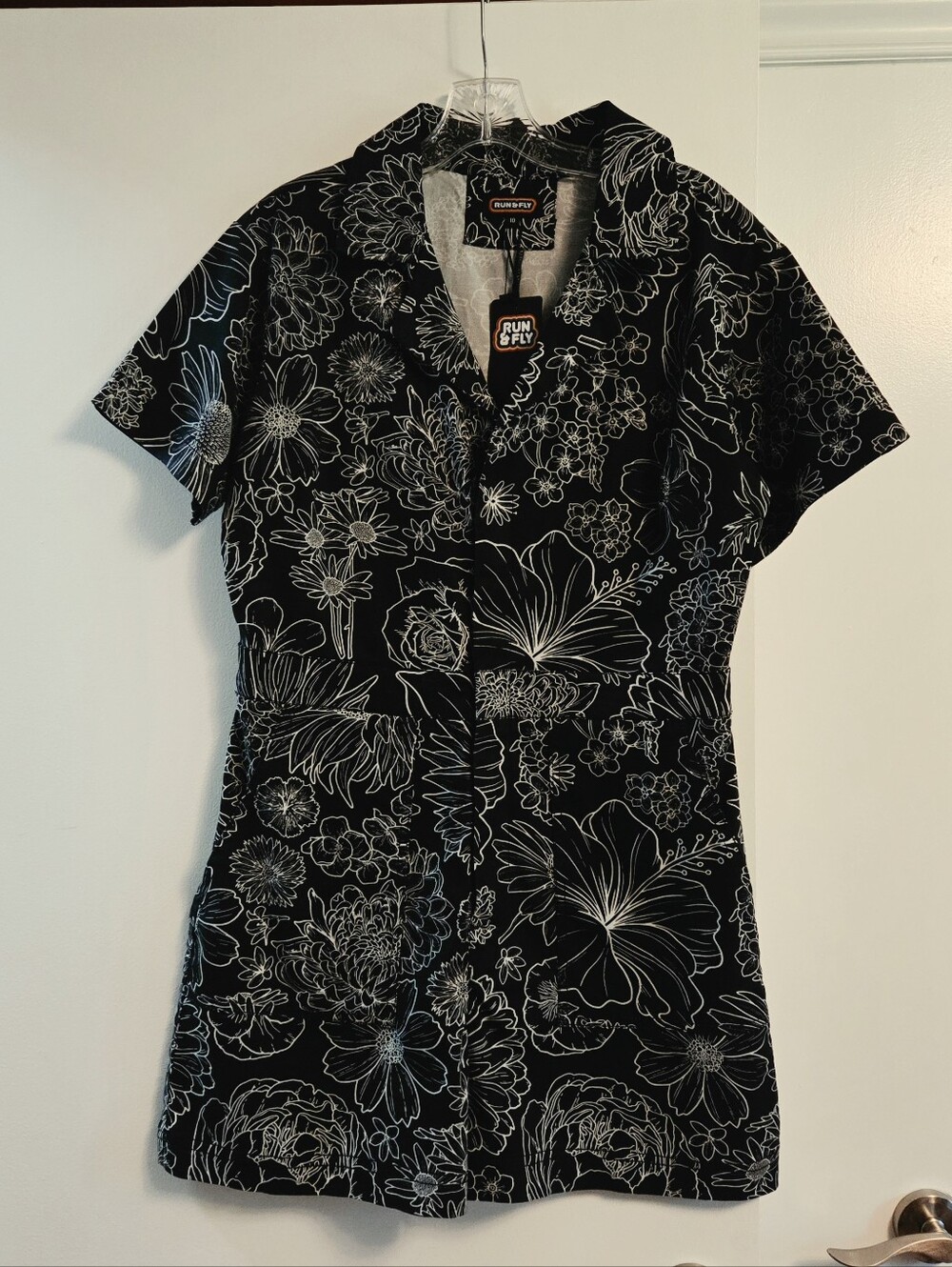 RUN & FLY NWT Jumpsuit Romper Black White Floral Print UK 10/US 6/8